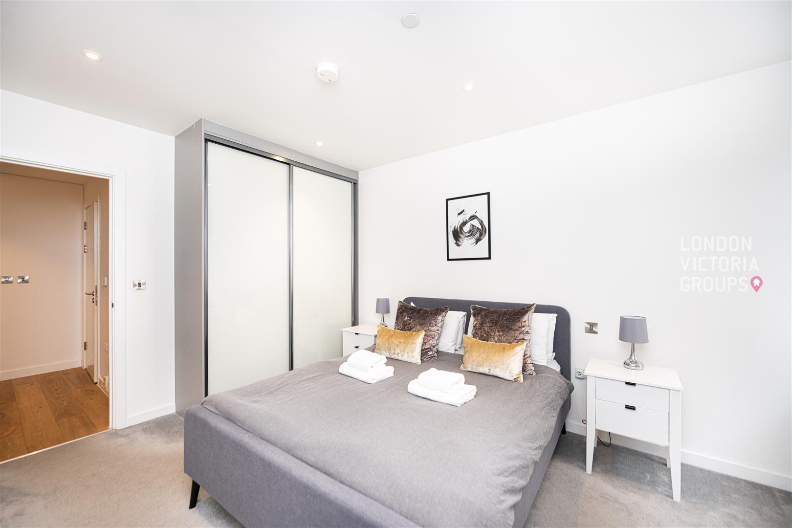 Luxe Tower, 12 Dock Street, London